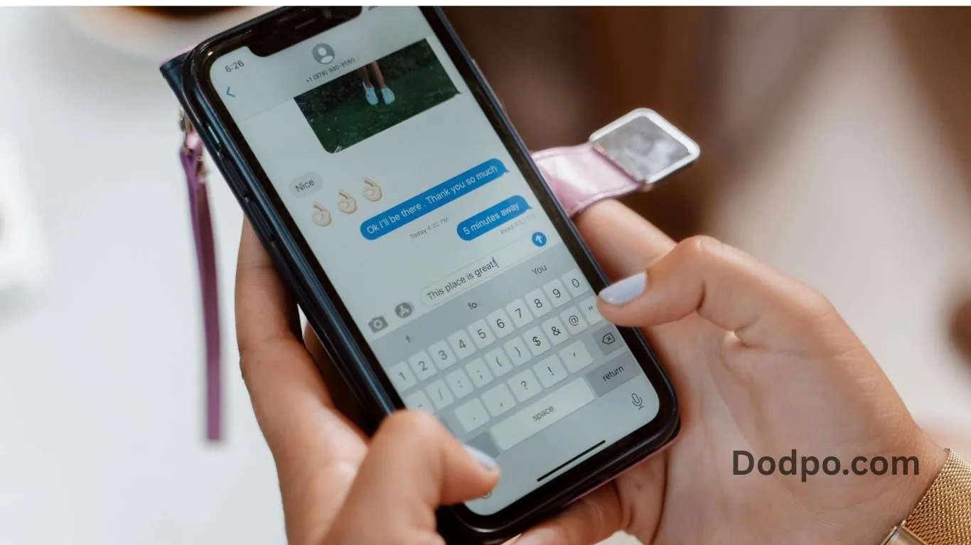 How to make a woman fall in love via whatsapp