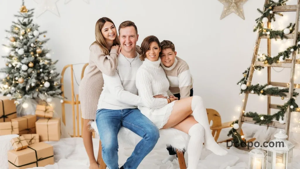 Creative Christmas Photoshoot Ideas for Memorable Holiday Photos
