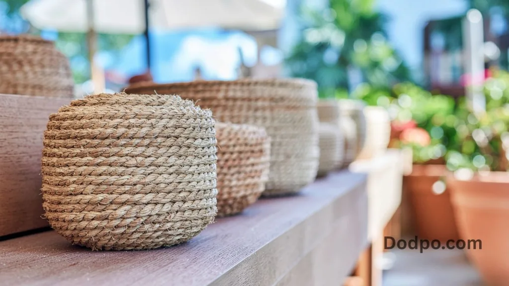 Tabletop and Shelf Displays