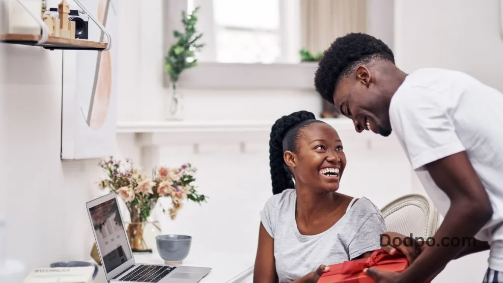 Tips for Making Your Engagement Gift Extra Special