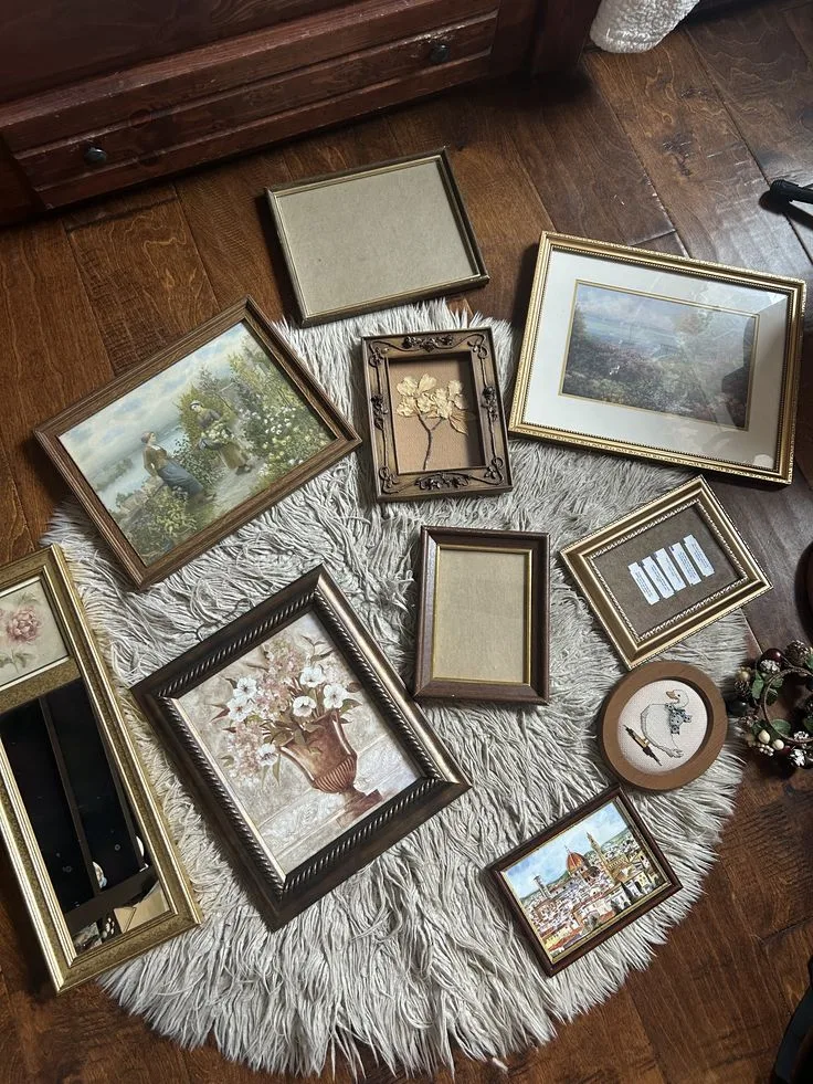 Thrifted-Old-Picture-Frames