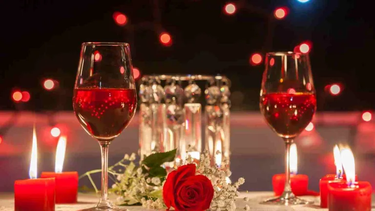 DIY Valentine table settings