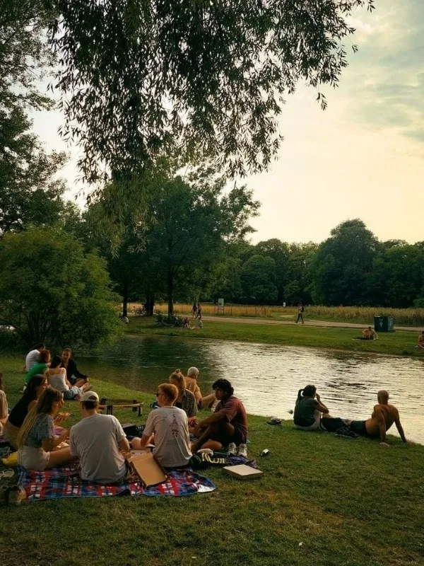 Budget-Friendly-Adult-Birthday-Ideas-That-Still-Feel-Special