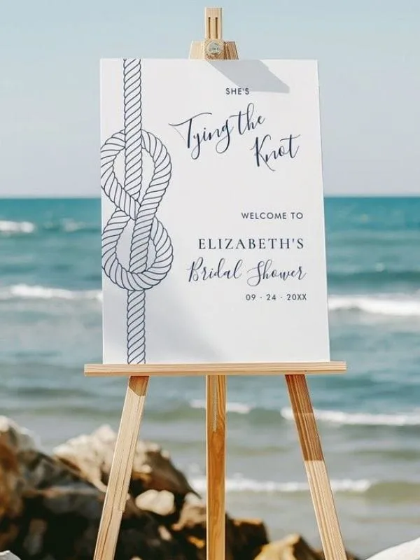 She's-tying-the-knot-bachelorette-theme