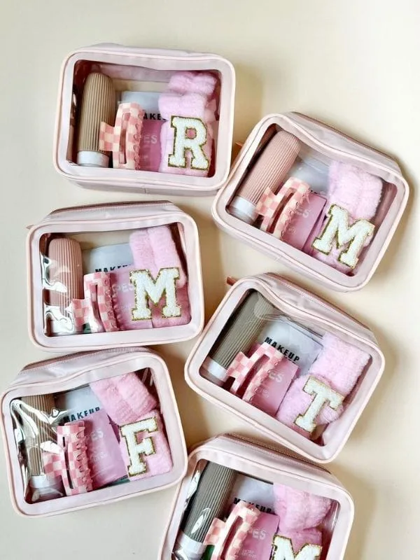 She's-tying-the-knot-bachelorette-theme