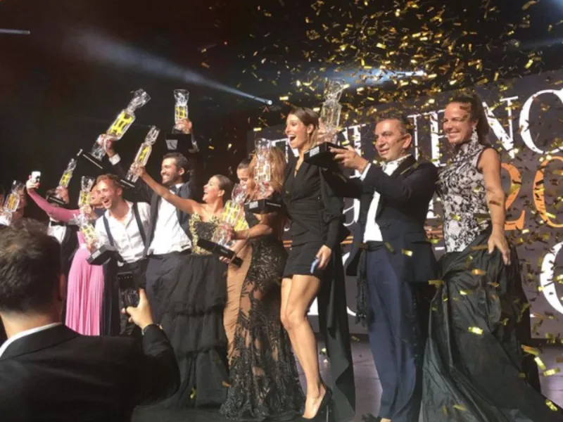 Love-Island-Inspired-Bachelorette-Villa-Games-For-Girl's-Getaway