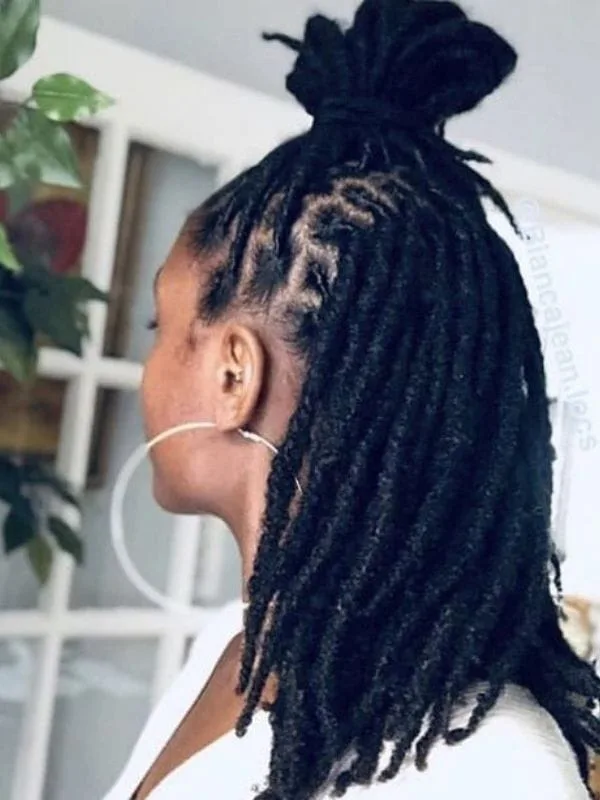 Wedding-loc-hairstyles-for-brides