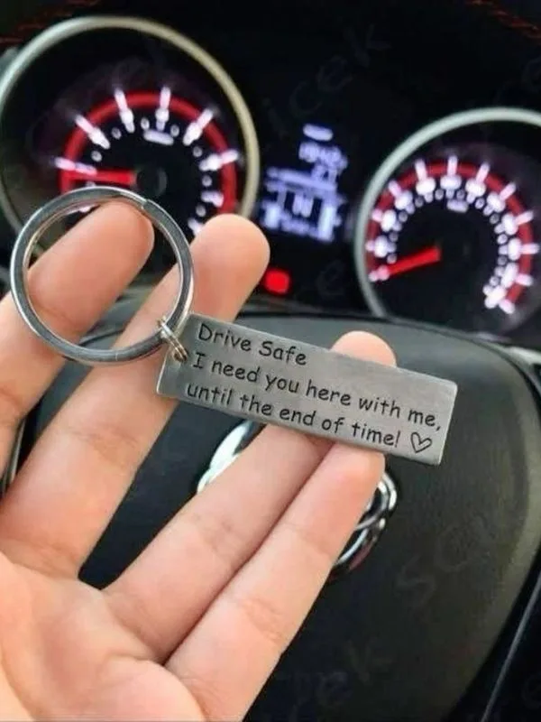 Creative-Gift-Ideas-for-Boyfriend-or-Husband