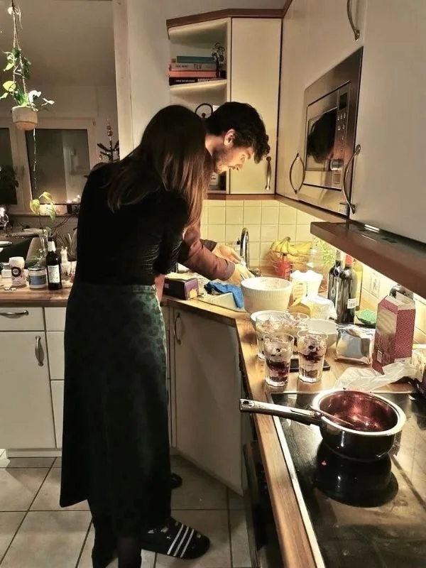 Fun-Indoor-Date-Ideas