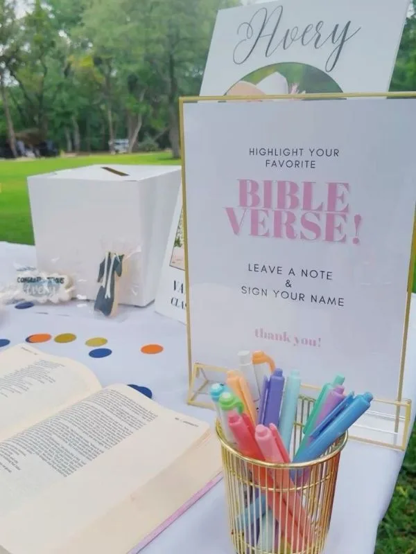 High-School-Graduation-Party-Ideas-for-Girls