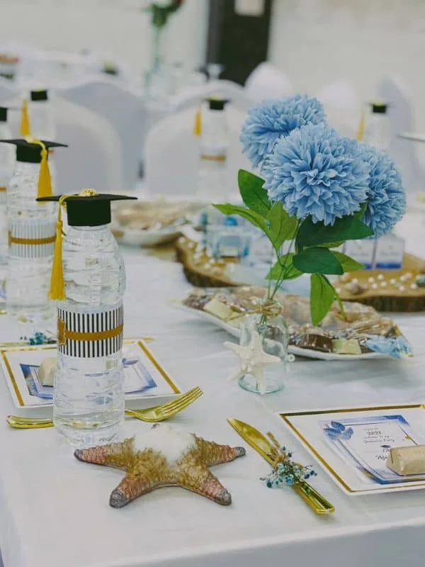 High-School-grad-party-themes