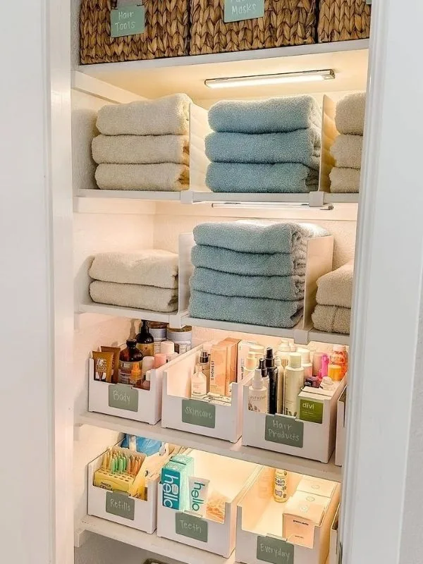 How-to-Organise-Your-Closet-for-Spring