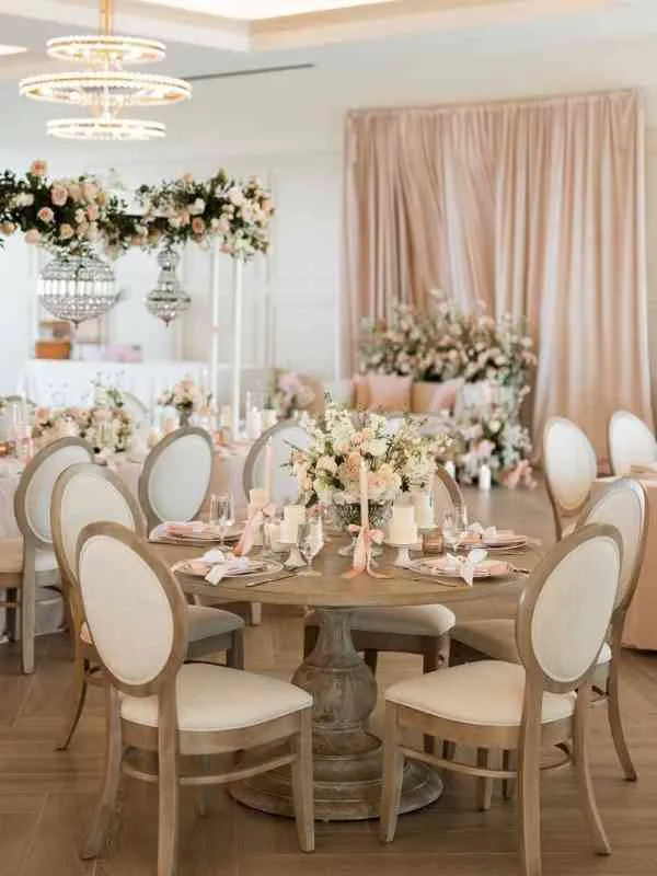 How-to-Throw-a-Velvet-and-Lace-Bridal-Shower