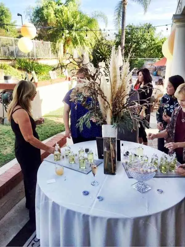 Scent-Stacking-Party-Ideas
