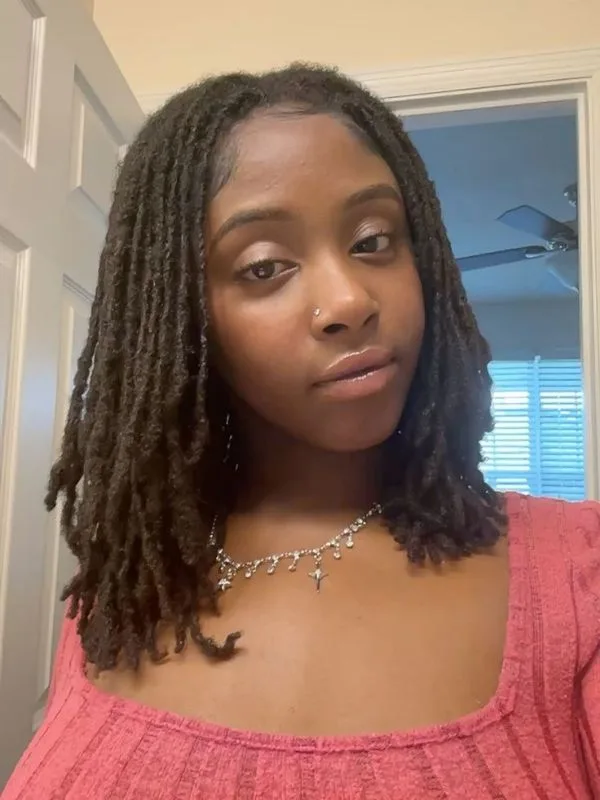 Locs-Styles-for-Black-Women-Entrepreneurs-Brand-Photoshoot