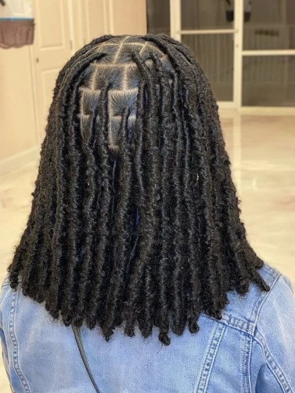 Postpartum-Locs-Hairstyles-for-New-Moms