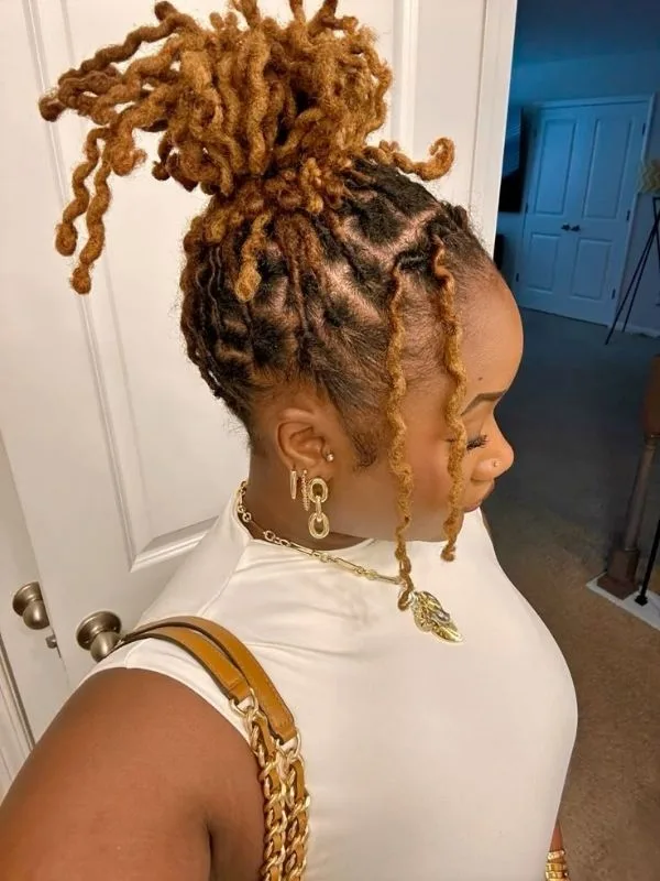 Postpartum-Locs-Hairstyles-for-New-Moms