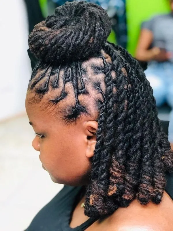 Postpartum-Locs-Hairstyles-for-New-Moms