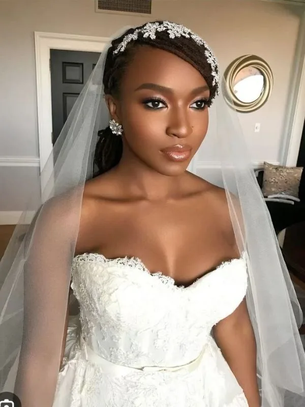 Stunning-Bridal-Locs-Hairstyles-for-Black-Women