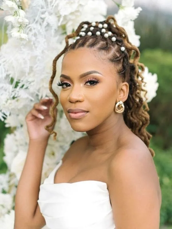 Stunning-Bridal-Locs-Hairstyles-for-Black-Women