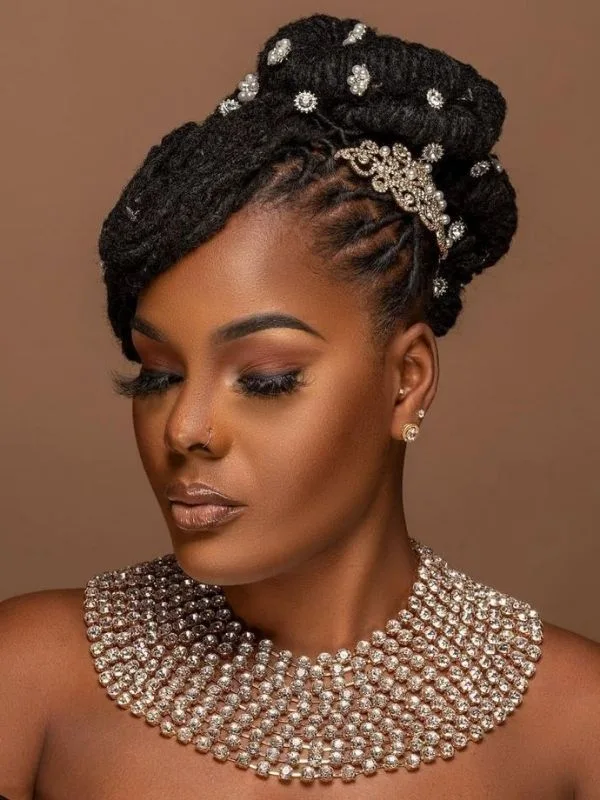 Stunning-Bridal-Locs-Hairstyles-for-Black-Women