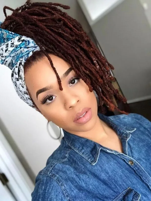 Vacation-Loc-Styles-for-Travelling-Women